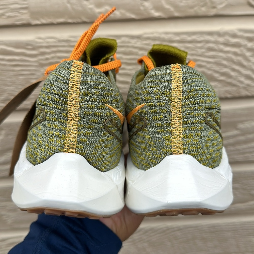 Nike Mens ZoomX Pegasus Turbo Moss Oil Green Vivid Orange - Picture 6 of 8